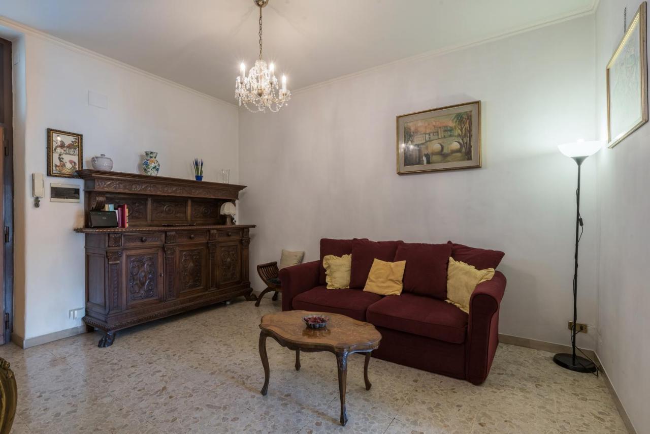 Apartment Warm In Ancient Building In Vatican-p S Pietro